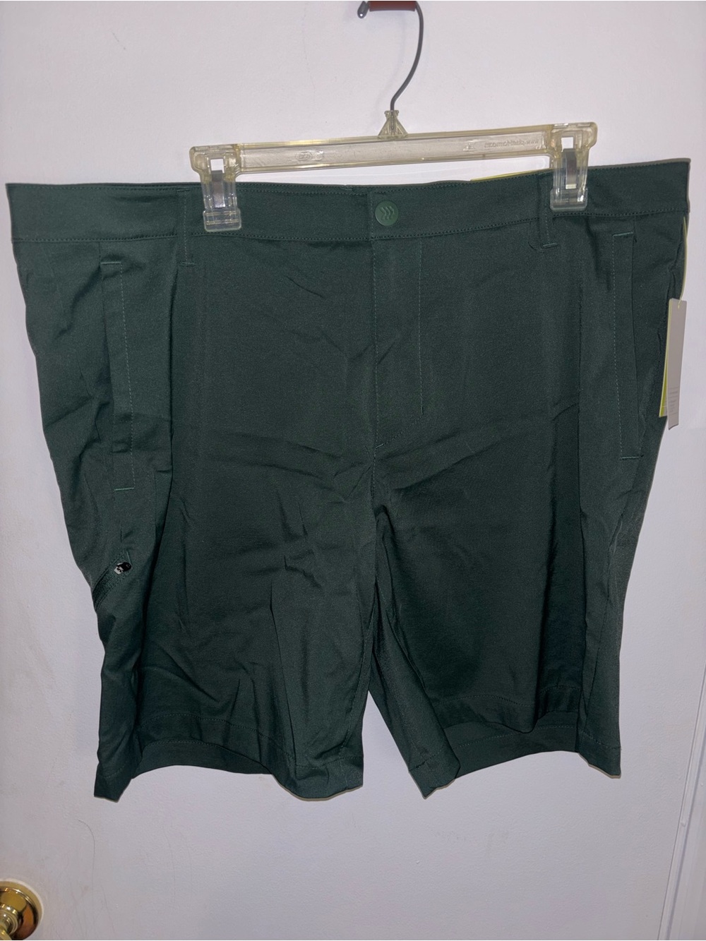 all in motion Men's Forest Green Flat-Front Performance Shorts